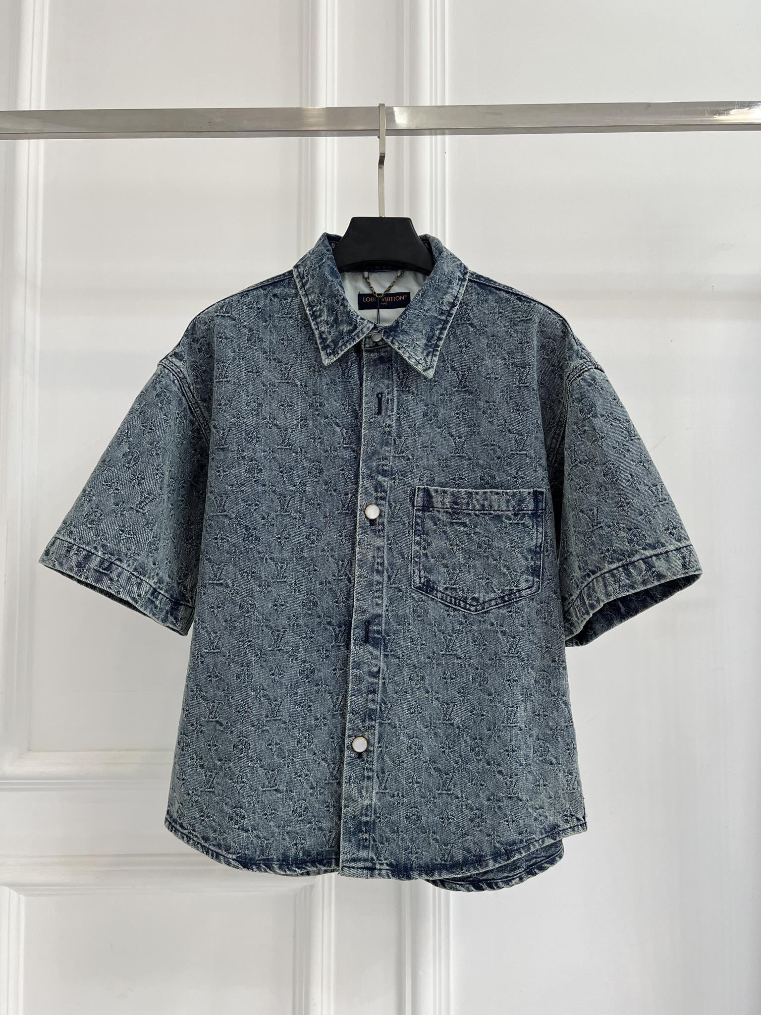 루이비통(LV) 데님 반팔 자켓 의류