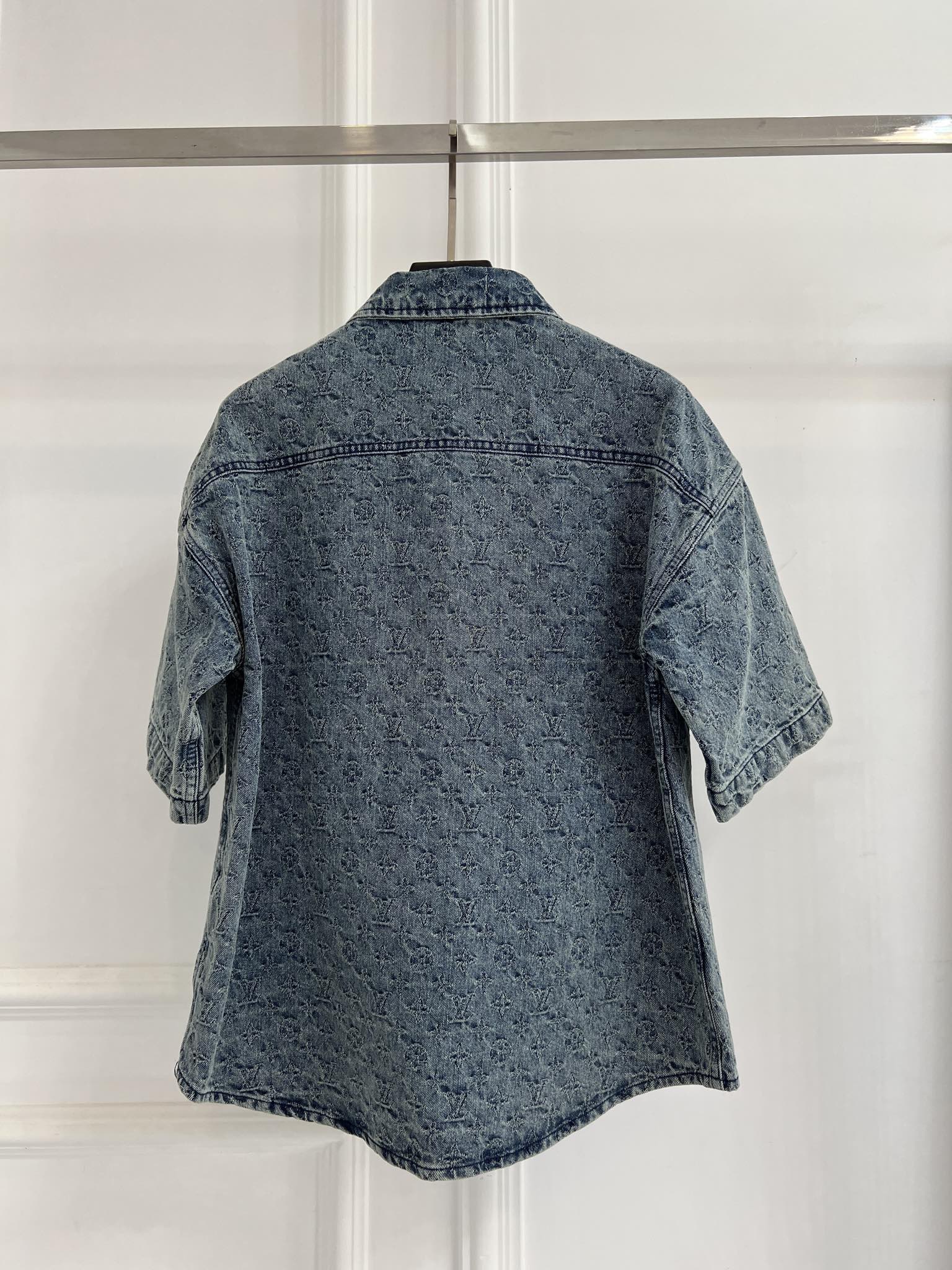 루이비통(LV) 데님 반팔 자켓 의류