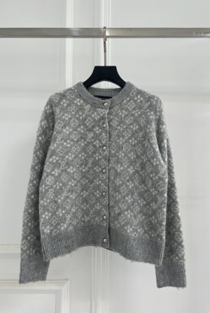 루이비통(LV) 로고 울 니트 가디건 의류