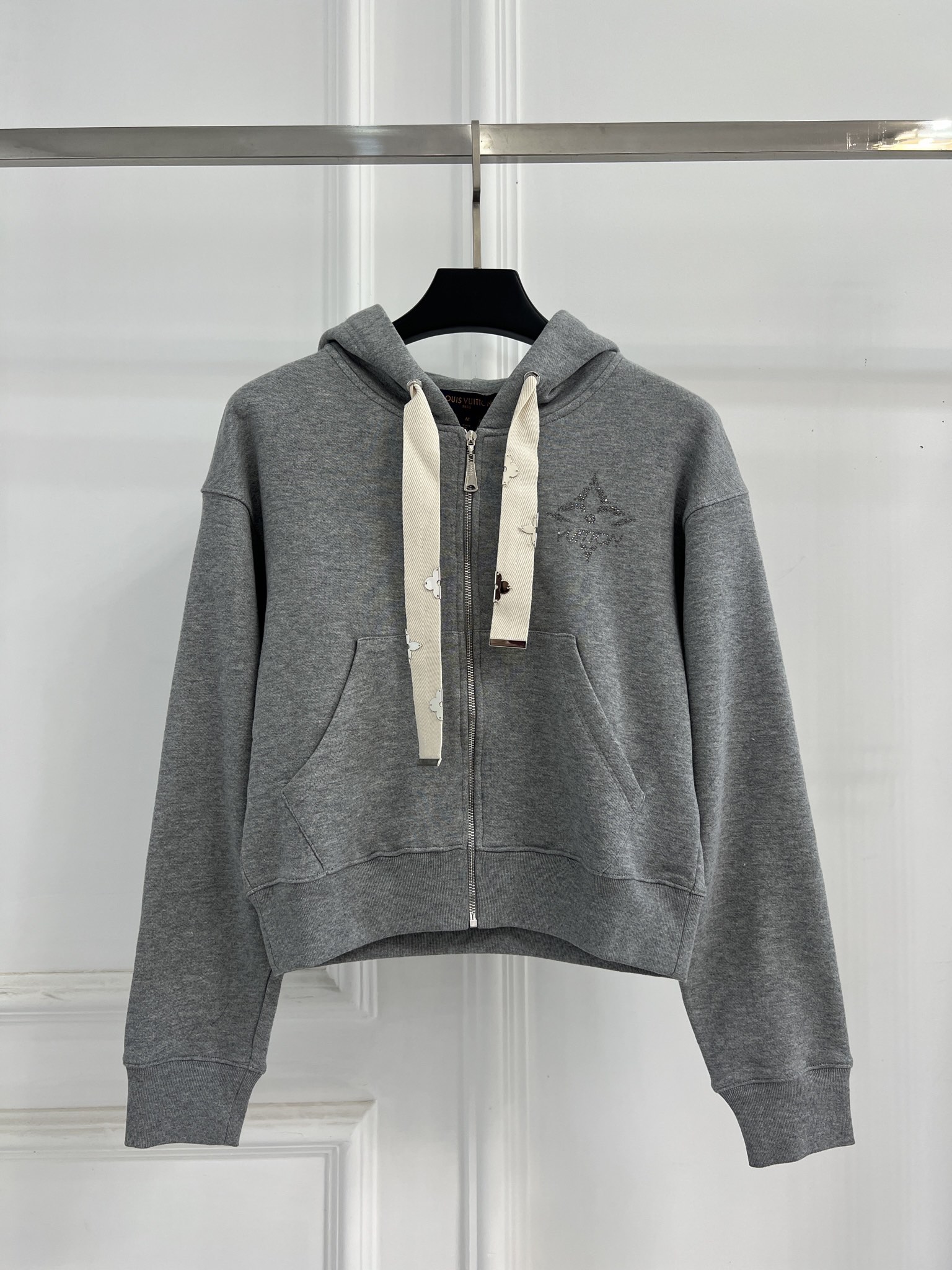 루이비통(LV) 로고 후드 집업 자켓 의류