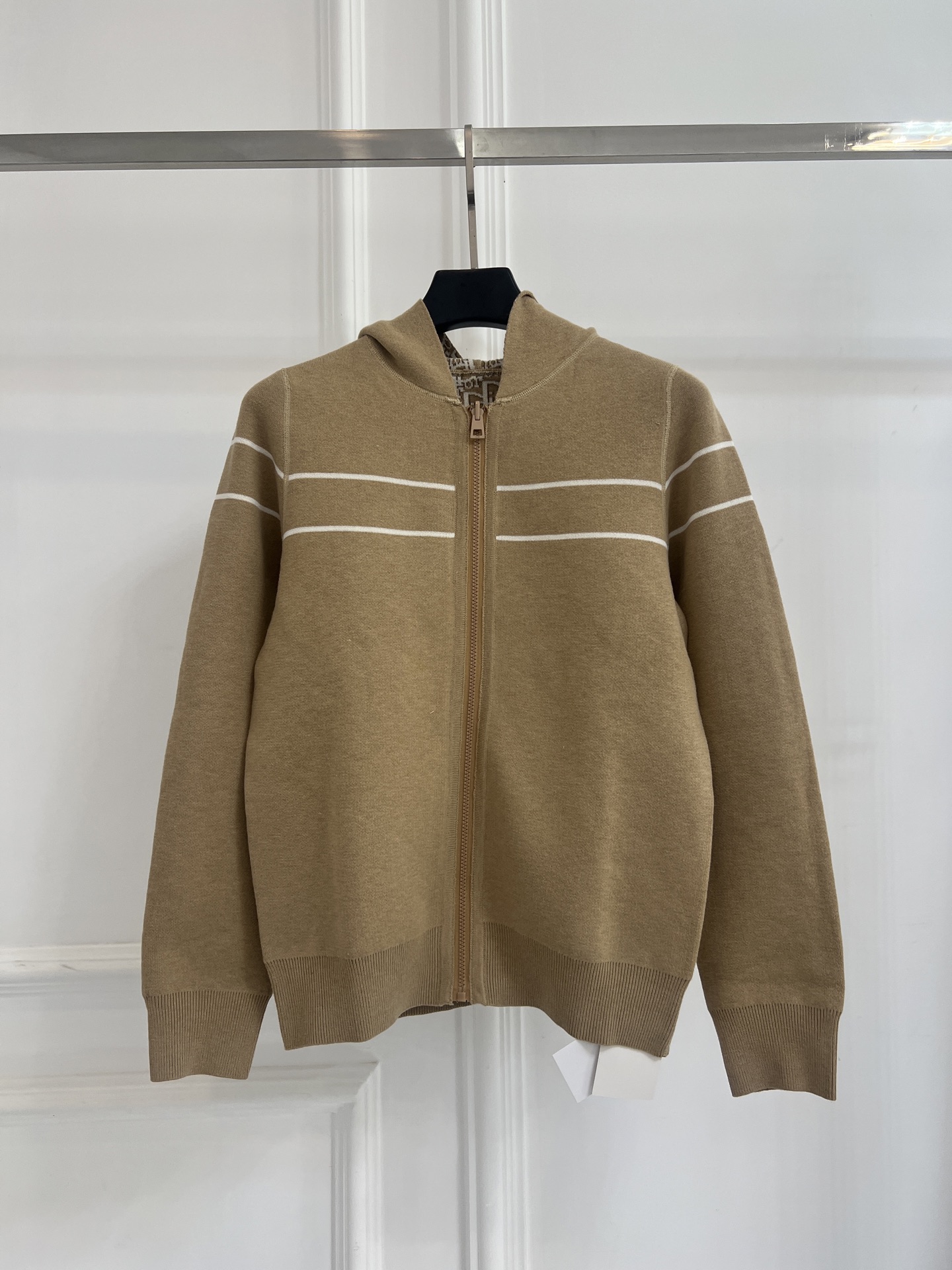 디올(DIOR) 모노그램 자카드 브이넥 니트 가디건 의류