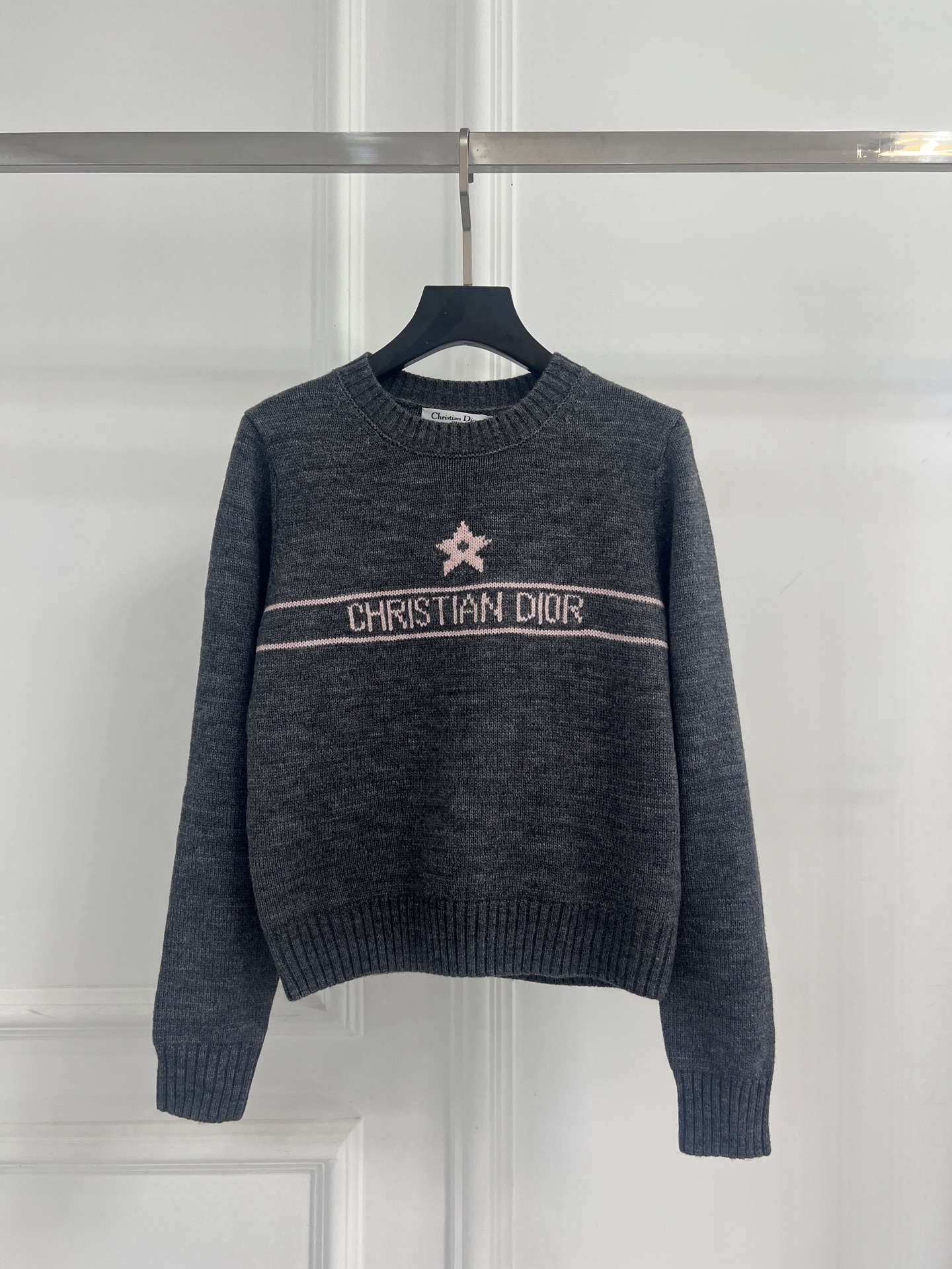 디올(DIOR) 스타 로고 울 니트 의류