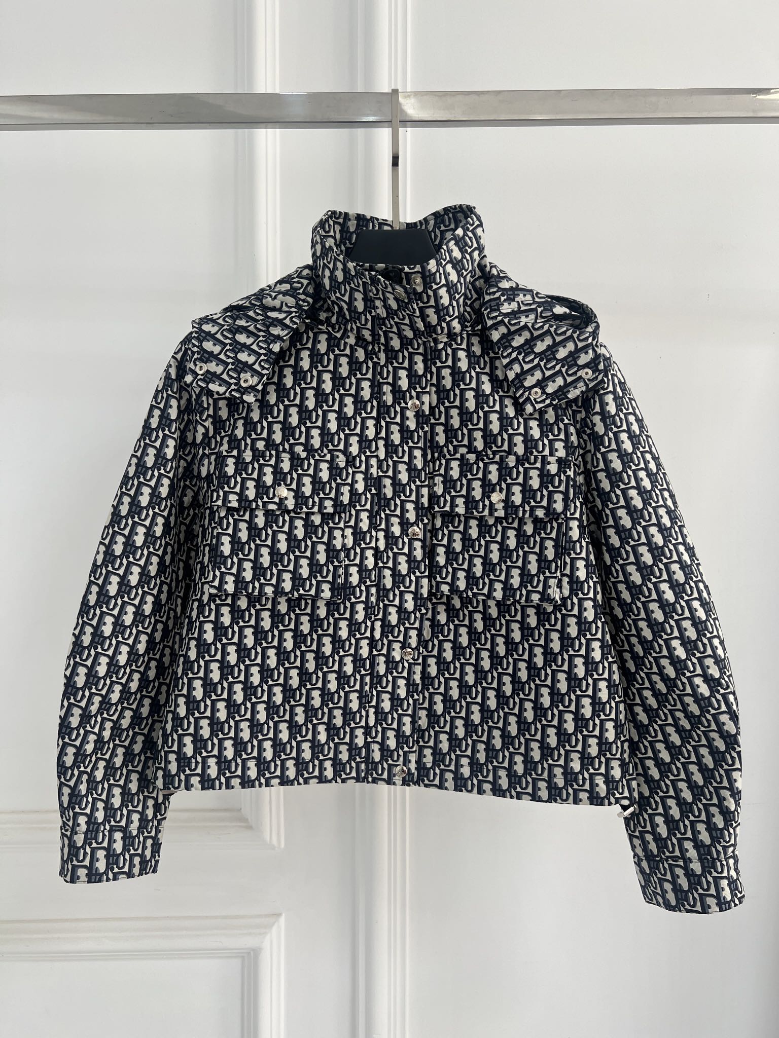 디올(DIOR) 오블리크 자카드 후드 숏 자켓 의류