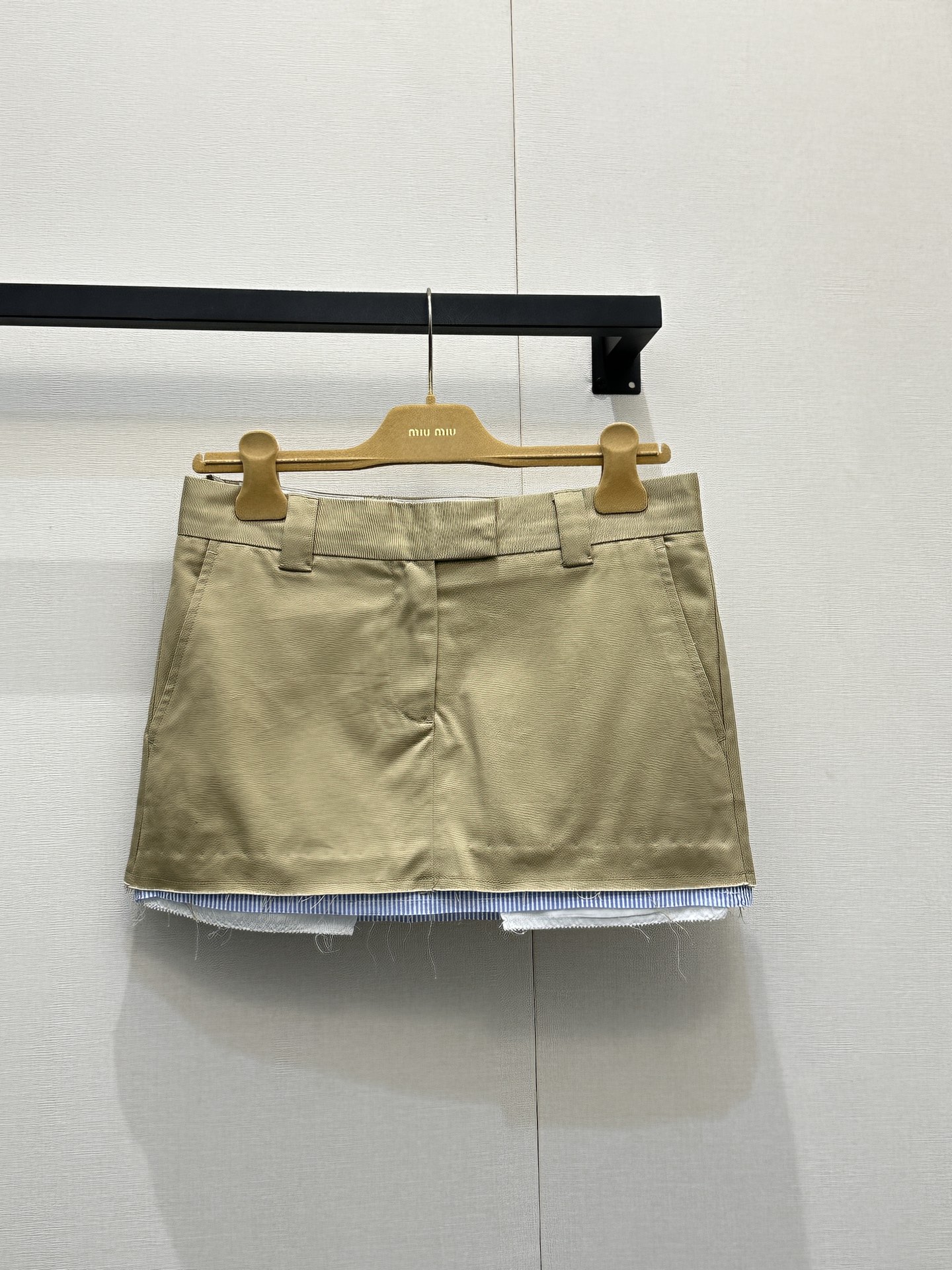 미우미우(MIU MIU) 프린지 디테일 미니 스커트 의류