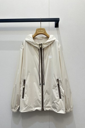 미우미우(MIU MIU) 로고 나일론 후드 자켓 의류