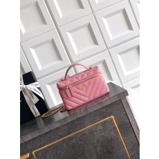 Chanel 샤넬 V-스티치 퀼팅 플랫 캐비어 런치박스 백 가방