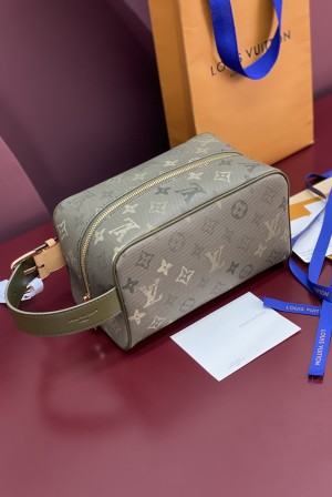 [LV] 루이비통 M26963 모노그램 서플러스 도프 키트 파우치백 가방