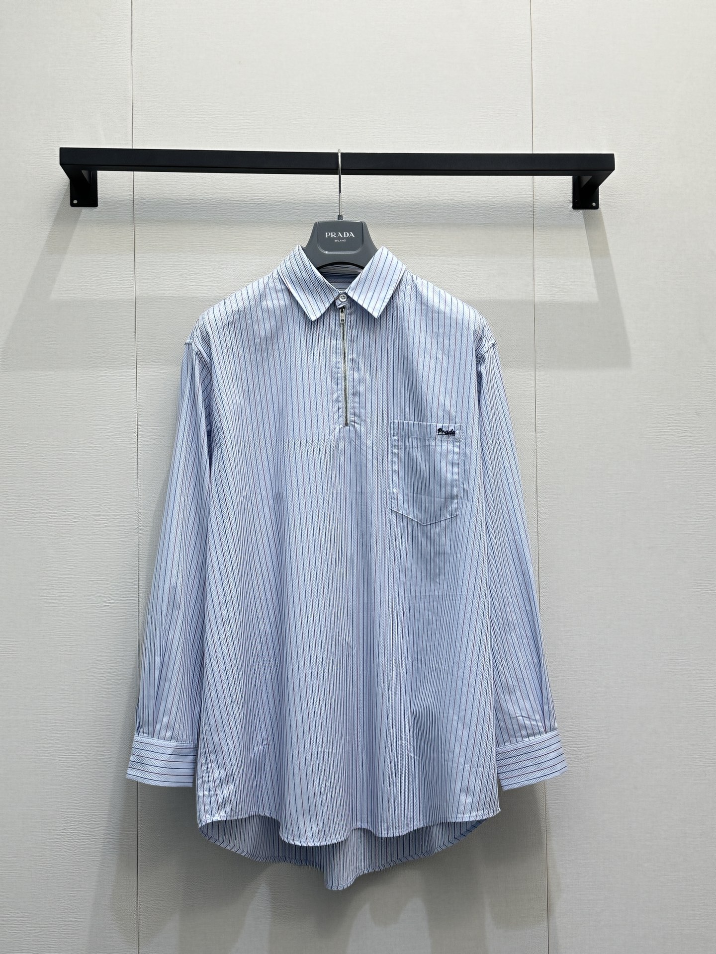 프라다(PRADA) 스트라이프 셔츠 의류