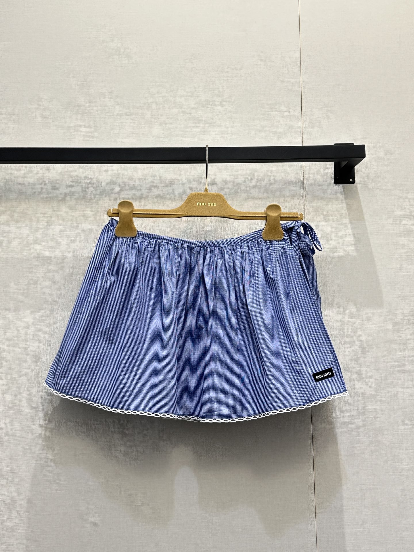 미우미우(MIU MIU) 체크 자수 패치 자켓 & 스커트 셋업 의류