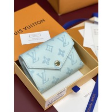[LV] 루이비통 M27681 Victorine 빅토린 월릿 (라이트 블루) 지갑