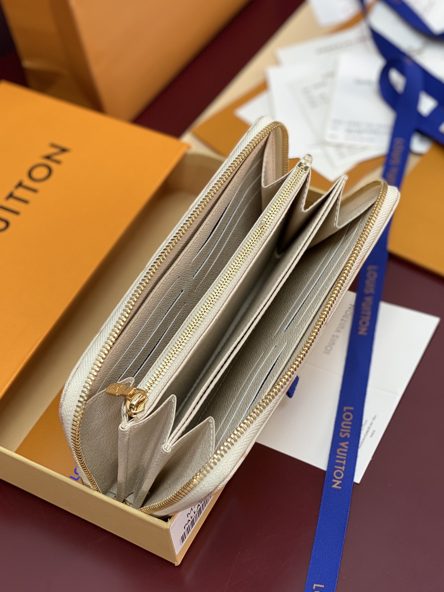 [LV] 루이비통 M27683 지피 월릿 아프리콧 (130주년 특별판) 지갑