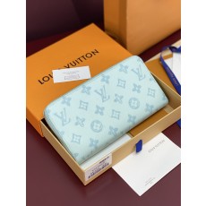 [LV] 루이비통 M27683 지피 월릿 라이트 블루 (130주년 특별판) 지갑