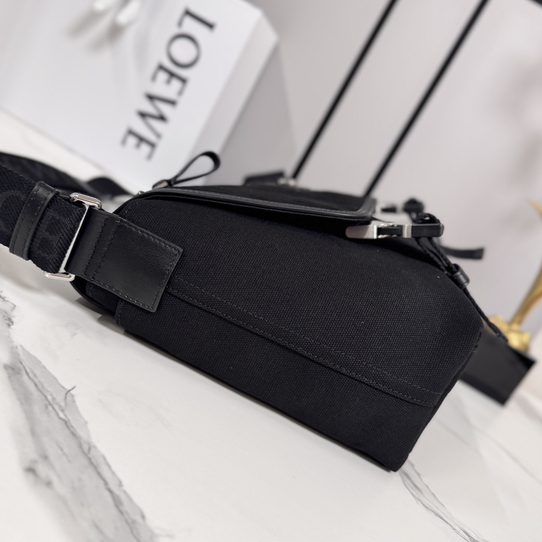 [LOEWE] 로에베 822513 플렉스(Flex) 메신저백 미디엄 (캔버스 & 스웨이드) 가방