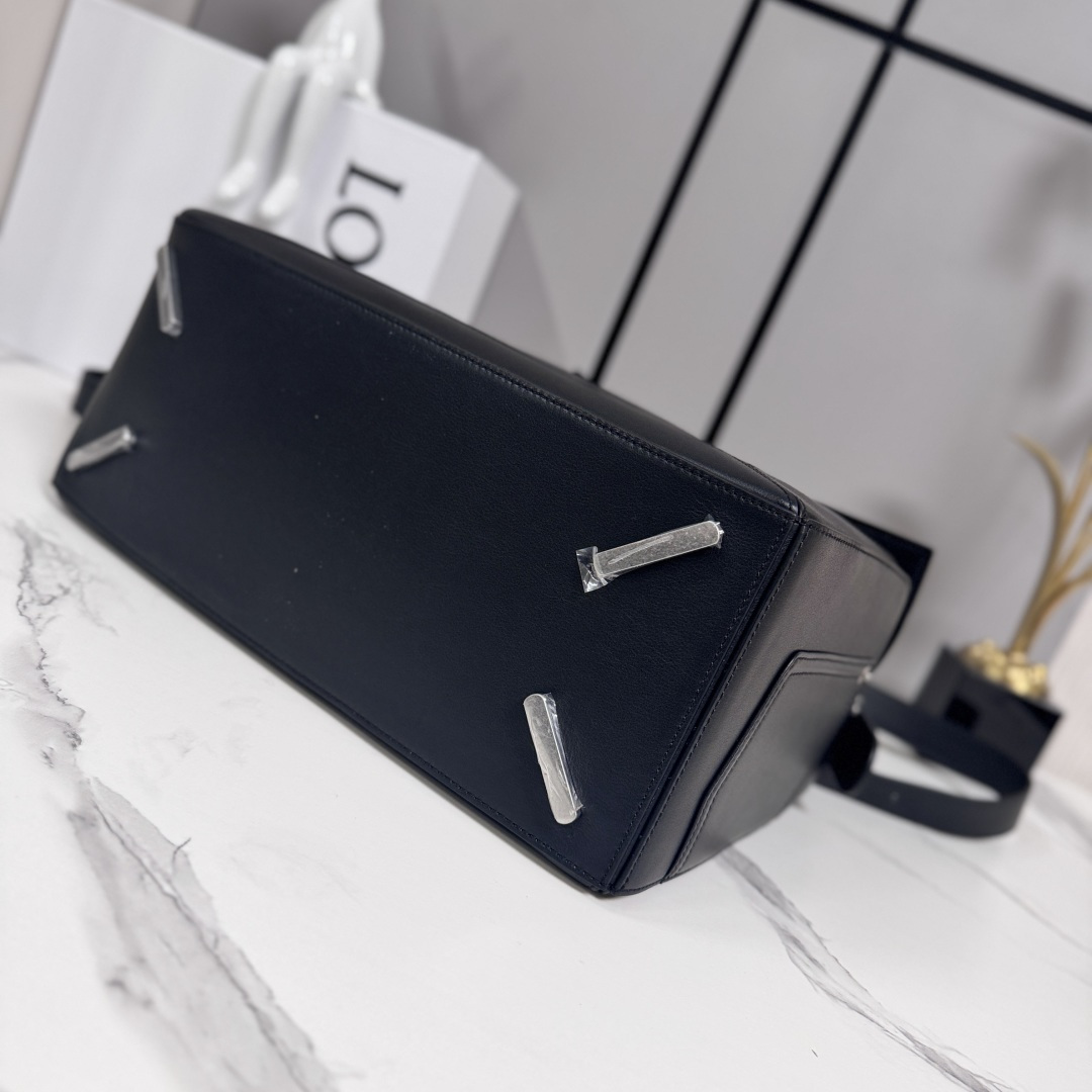 [LOEWE] 로에베 052500 팬타 퍼즐(Panta Puzzle) 라지 가방