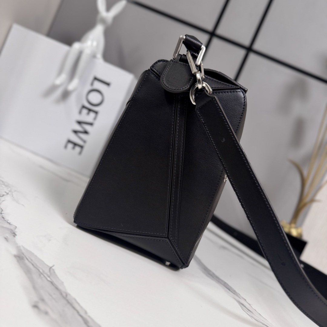 [LOEWE] 로에베 052500 팬타 퍼즐(Panta Puzzle) 라지 가방