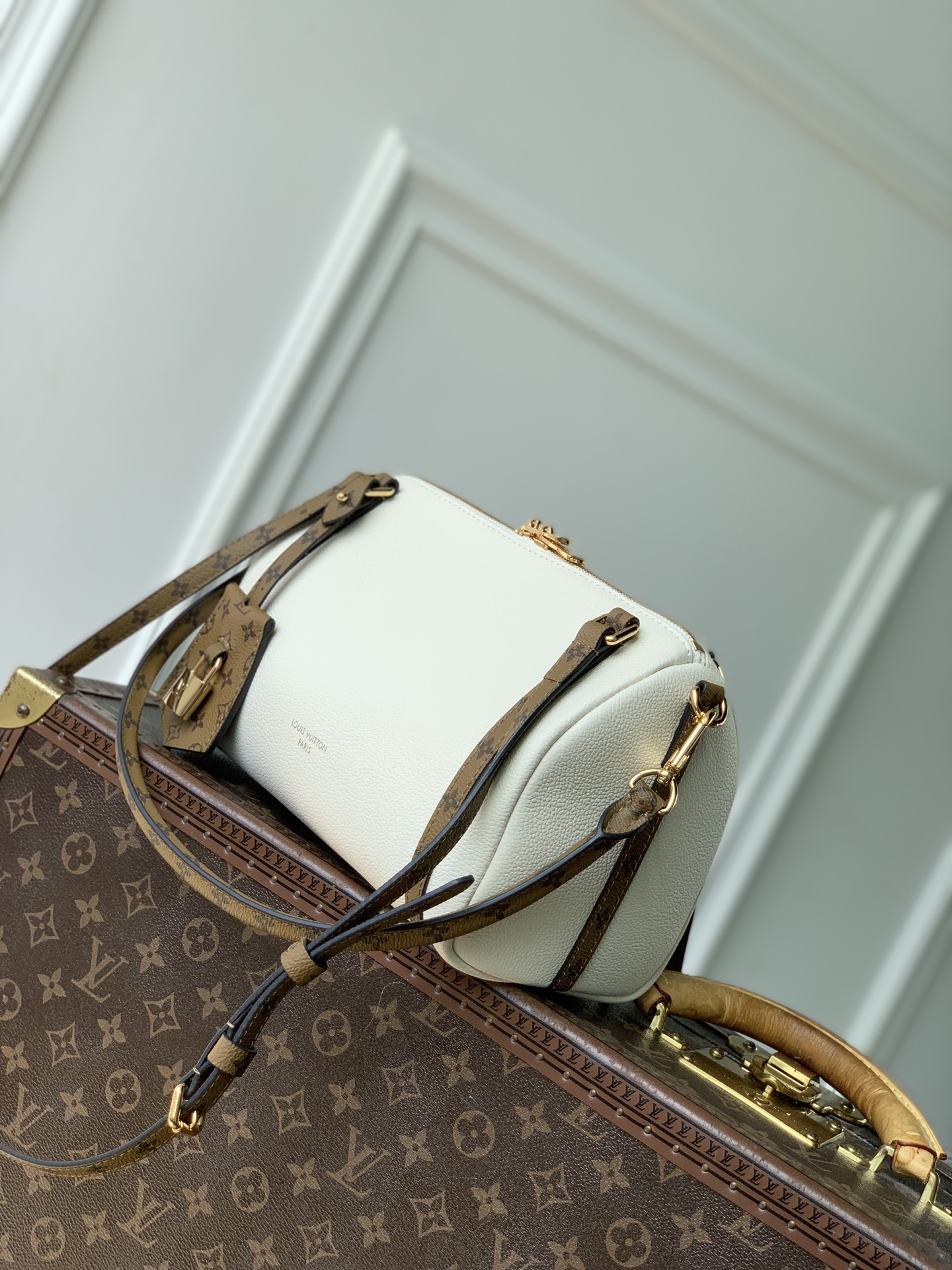 [LV] 루이비통 M29392 익스프레스(Express) PM - 바닐라 화이트 가방