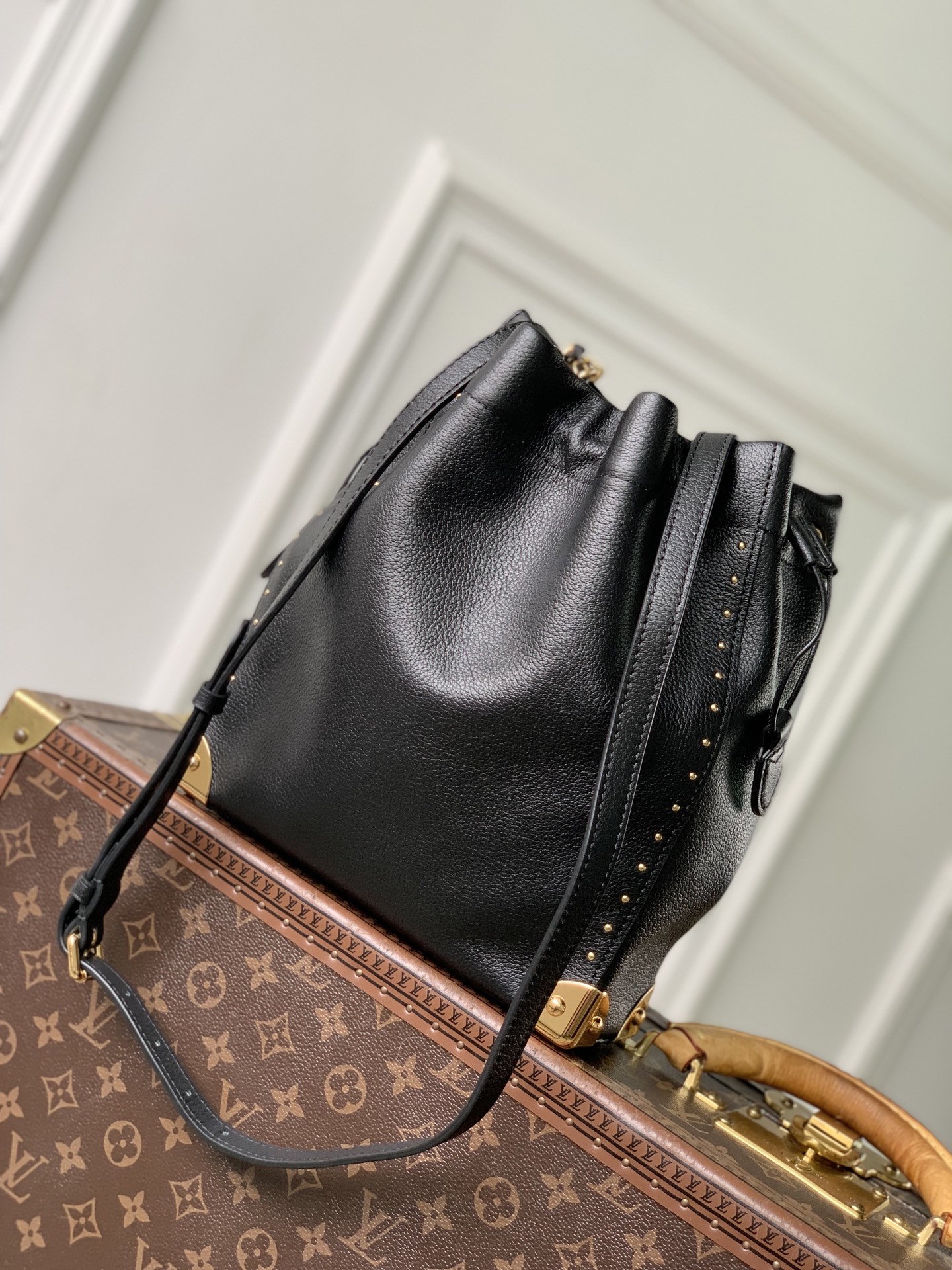 [LV] 루이비통 M29391 노에 트렁크(Noé Trunk) - 블랙 가방