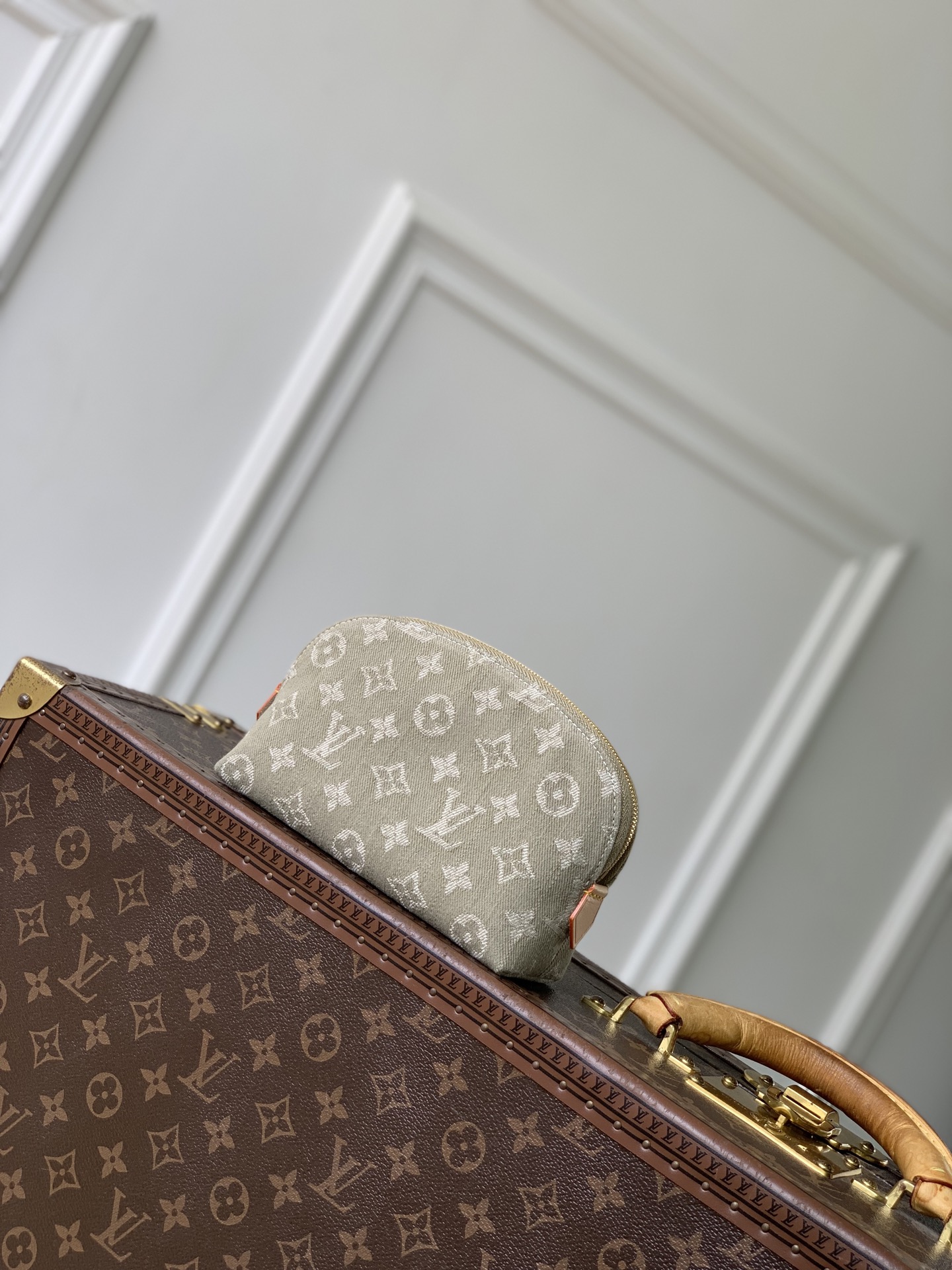 [LV] 루이비통 M28050 포쉐트 코스메틱(Pochette Cosmétique) 스몰 파우치백