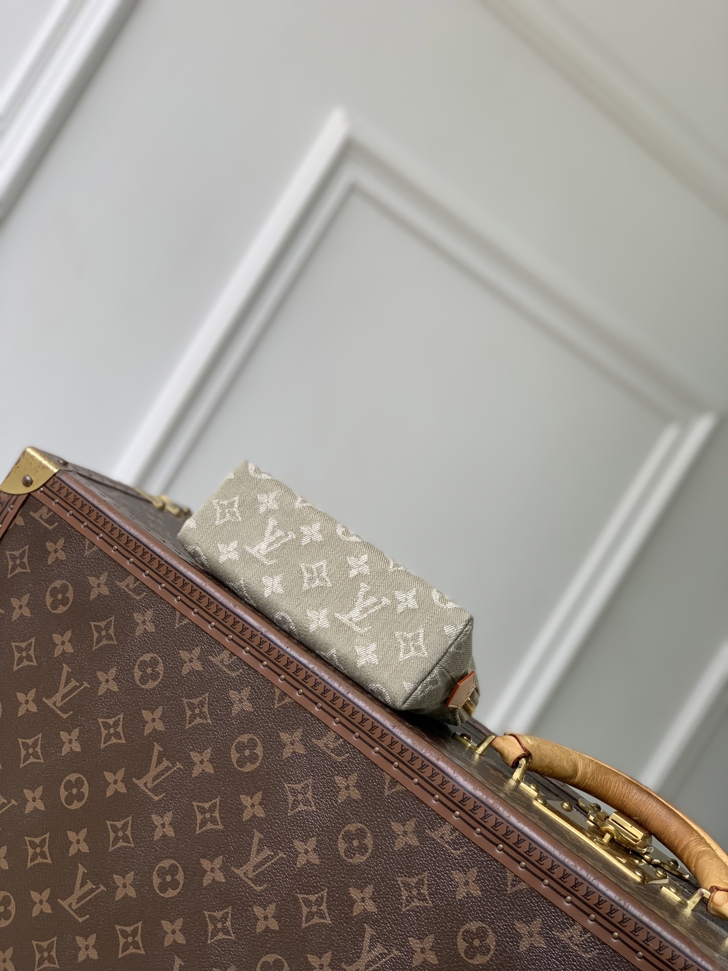 [LV] 루이비통 M28050 포쉐트 코스메틱(Pochette Cosmétique) 스몰 파우치백