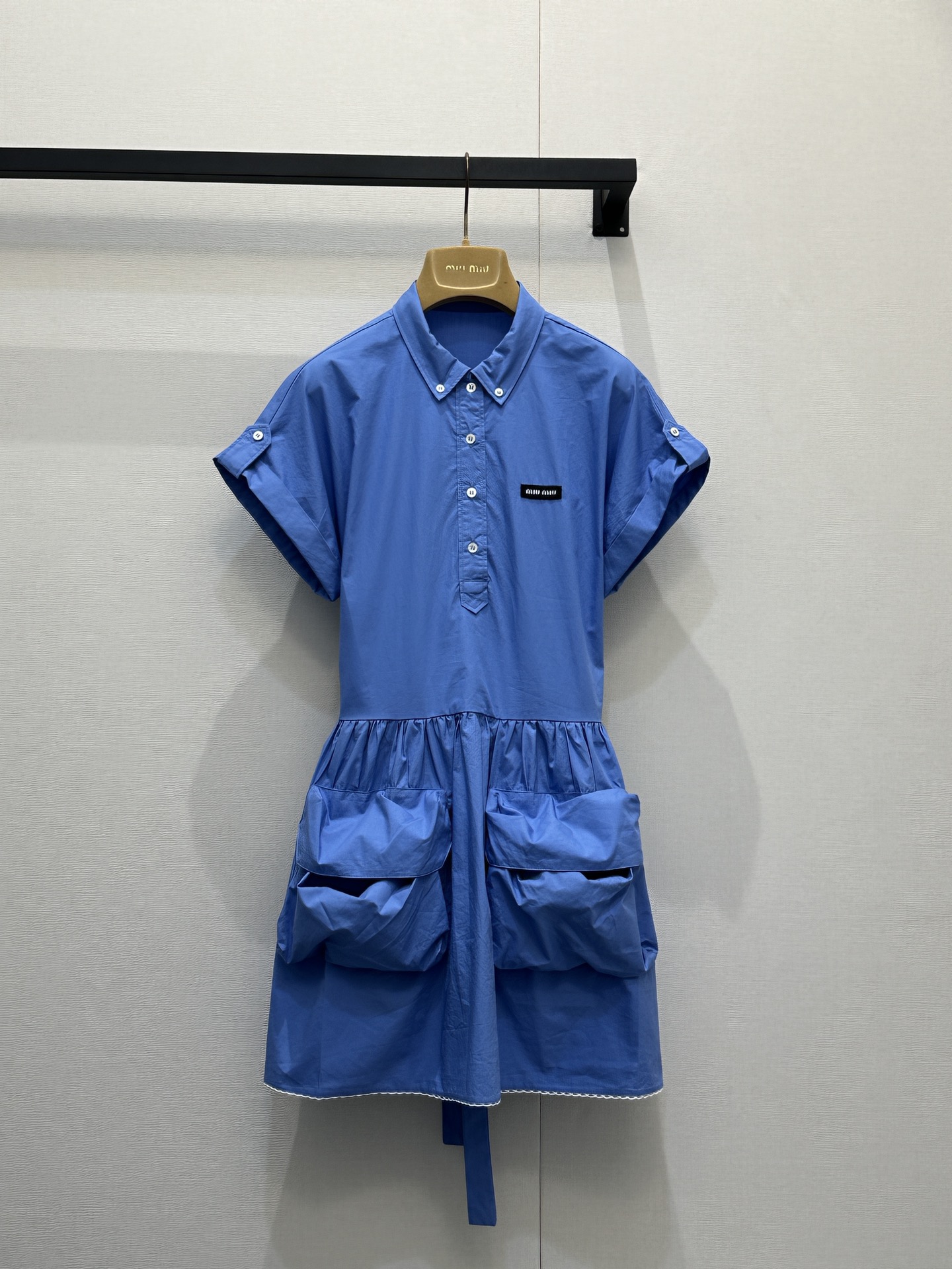 미우미우(MIU MIU) 셔츠형 허리 라인 원피스 의류