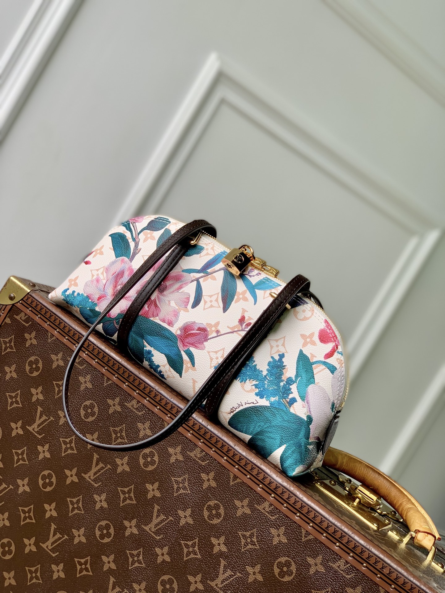 [LV] 루이비통 M29185 스콰이어(Squire) 이스트 웨스트 - 모노그램 에덴 플라워 토트백 숄더백 가방