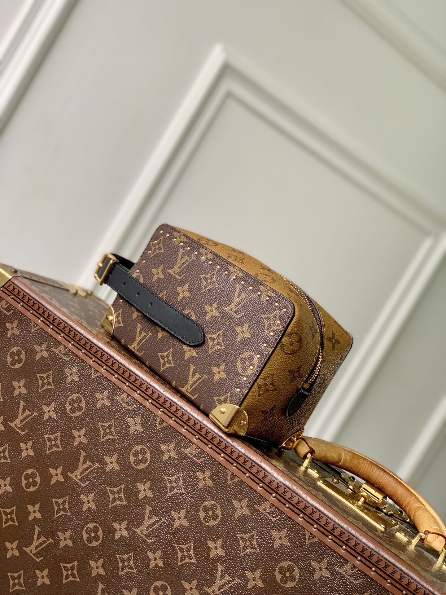 [LV] 루이비통 M29313 로커 도프 키트(Locker Dopp Kit) - 모노그램 파우치백 가방