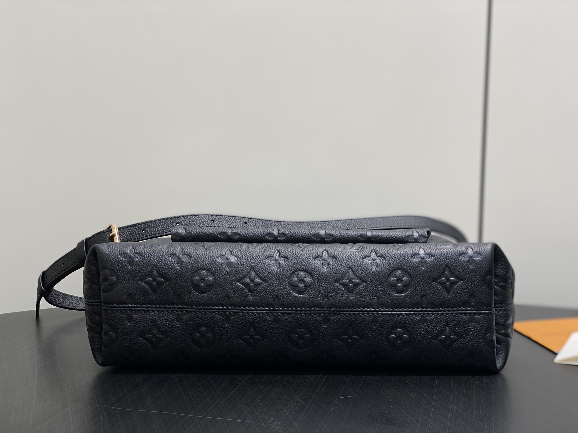 [LV] 루이비통 M27189 호보 메티스(Hobo Métis) - 블랙 호보백 가방