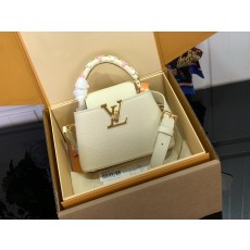 [LV] 루이비통 M48865 카퓌신(Capucines) 미니 - 아몬드 베이지 (모노그램 플라워 핸들) 가방