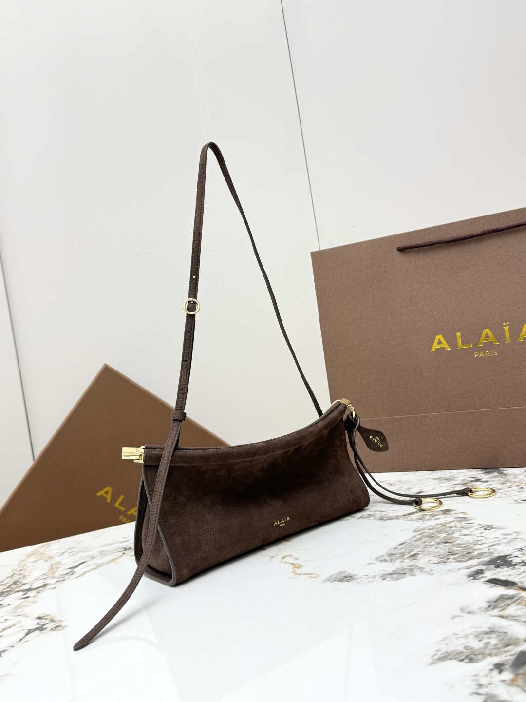 [ALAIA] 알라이아 A1430 르 클릭(Le Click) 백 - 스몰 (스웨이드 벨벳) 숄더백 가방