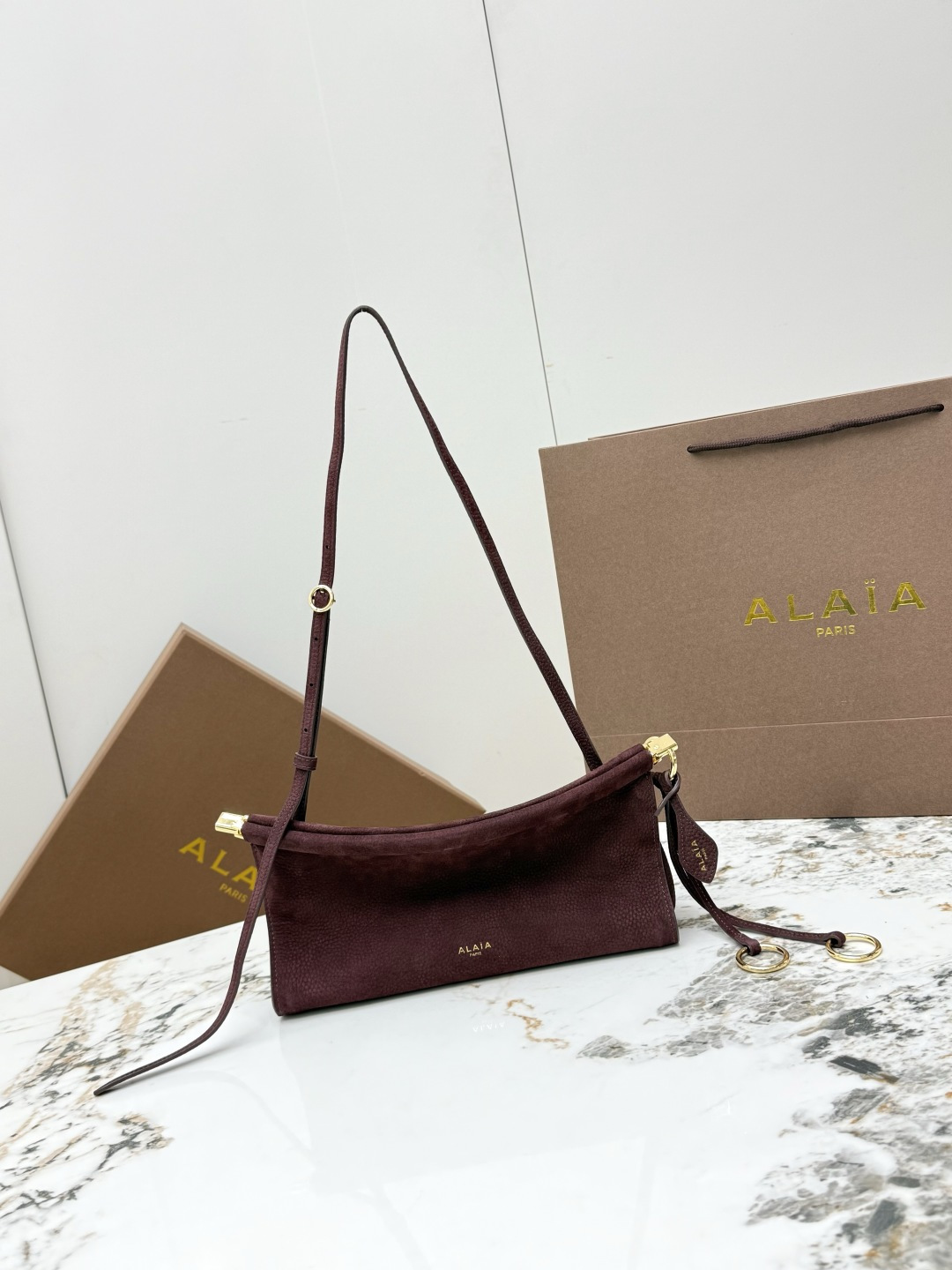 [ALAIA] 알라이아 A1430 르 클릭(Le Click) 백 - 스몰 (스웨이드 벨벳) 숄더백 가방