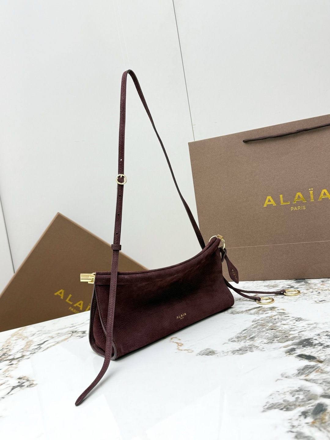 [ALAIA] 알라이아 A1430 르 클릭(Le Click) 백 - 스몰 (스웨이드 벨벳) 숄더백 가방