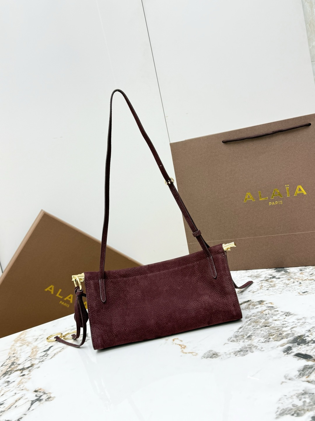 [ALAIA] 알라이아 A1430 르 클릭(Le Click) 백 - 스몰 (스웨이드 벨벳) 숄더백 가방