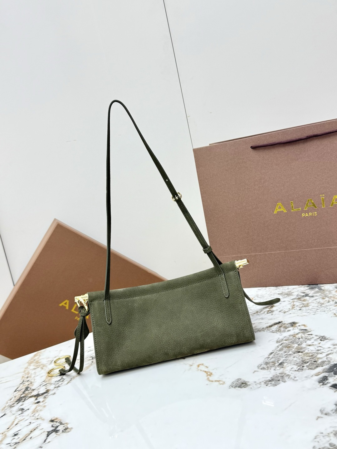 [ALAIA] 알라이아 A1430 르 클릭(Le Click) 백 - 스몰 (스웨이드 벨벳) 숄더백 가방