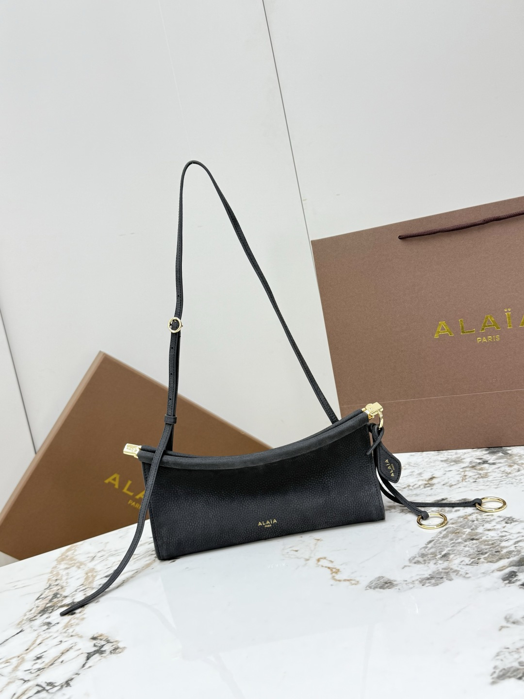 [ALAIA] 알라이아 A1430 르 클릭(Le Click) 백 - 스몰 (스웨이드 벨벳) 숄더백 가방