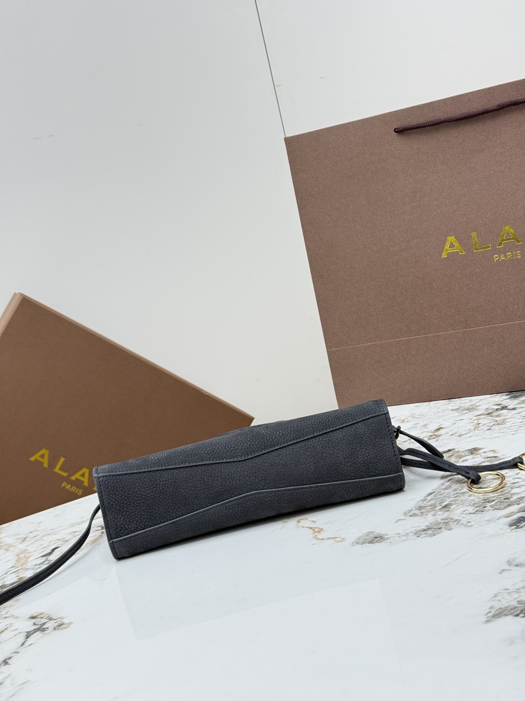 [ALAIA] 알라이아 A1430 르 클릭(Le Click) 백 - 스몰 (스웨이드 벨벳) 숄더백 가방