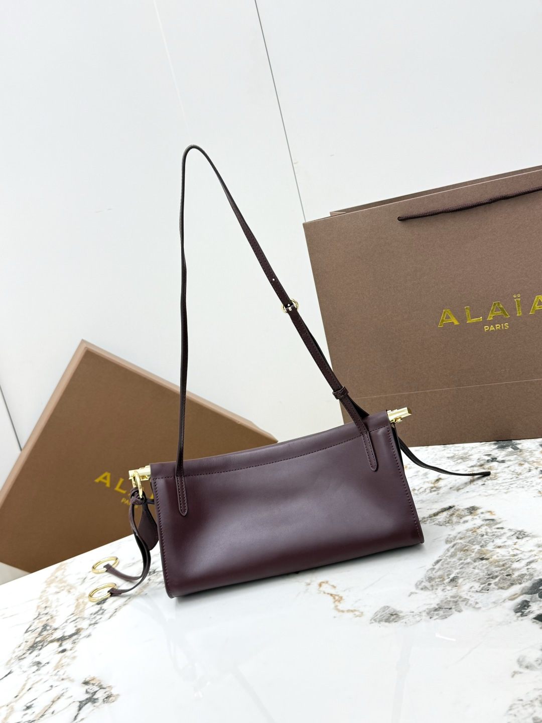 [ALAIA] 알라이아 A1430 르 클릭(Le Click) 백 - 스몰 (플레인 가죽) 숄더백 가방