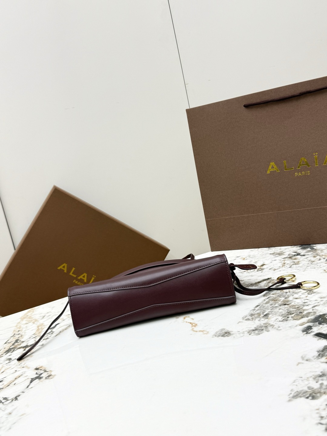 [ALAIA] 알라이아 A1430 르 클릭(Le Click) 백 - 스몰 (플레인 가죽) 숄더백 가방