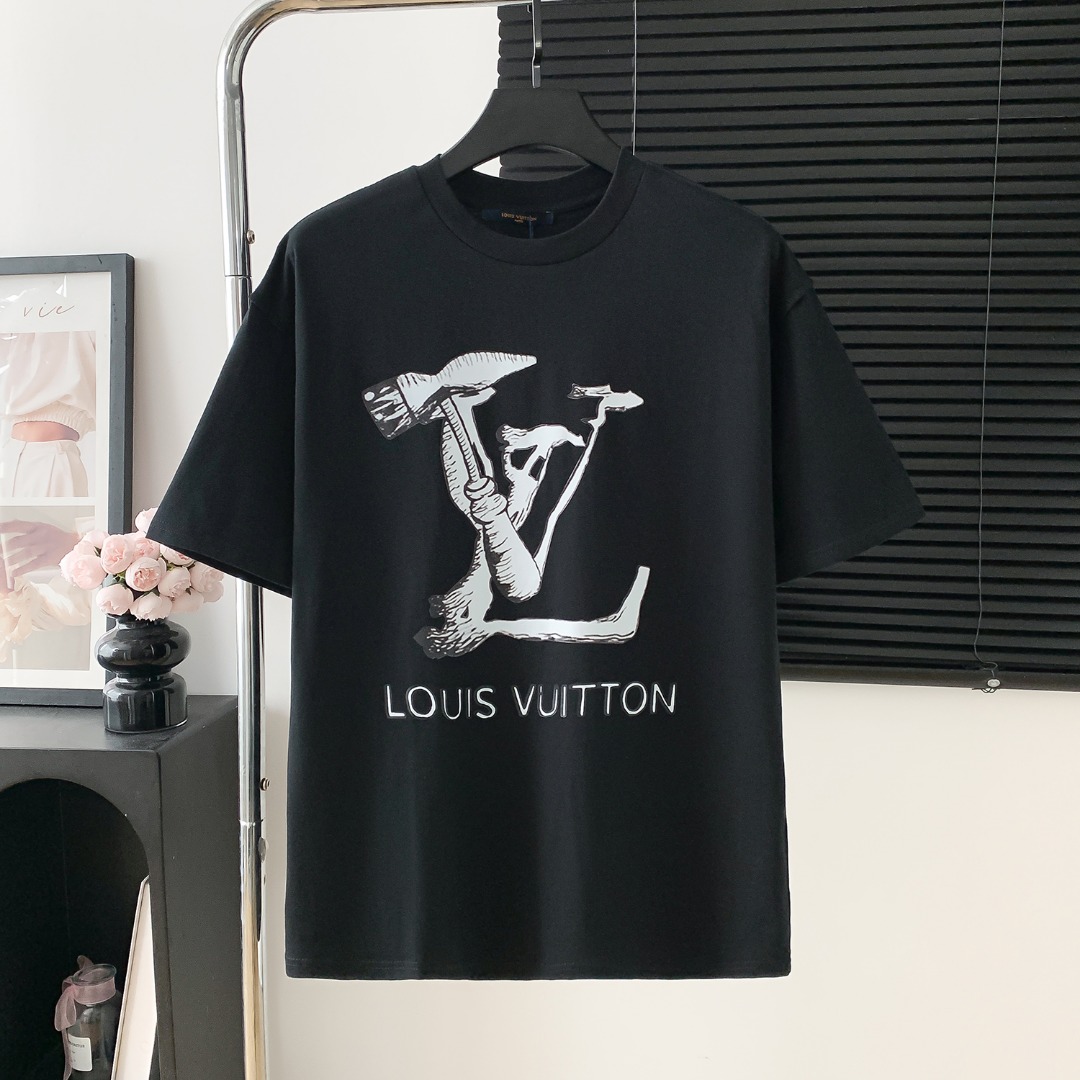 루이비통(LV) 로고 프린트 반팔 티셔츠 의류