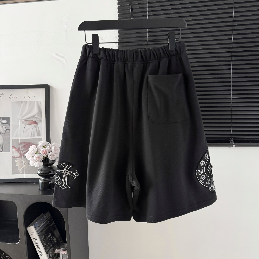 크롬하츠(CHROME HEARTS) 패치 자수 코튼 반바지 의류