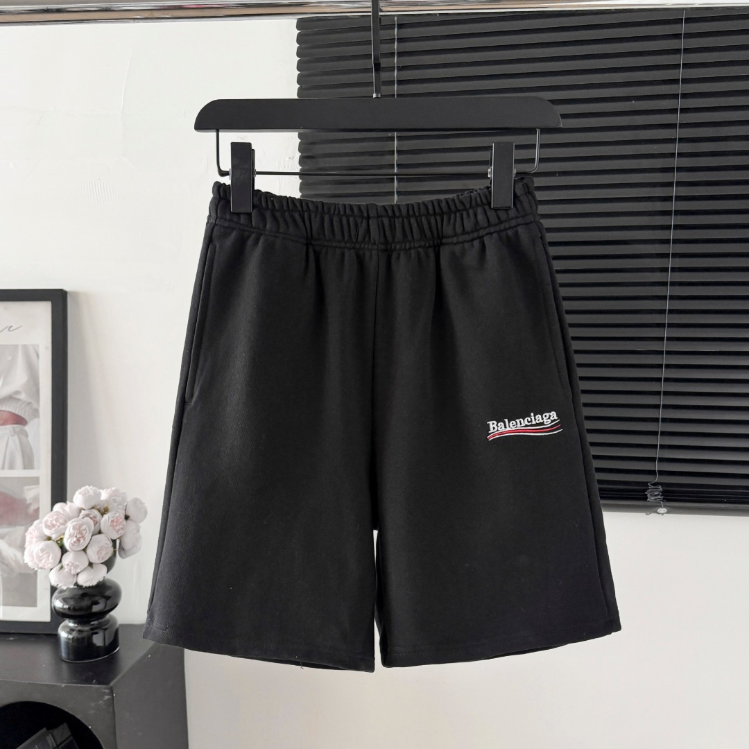 발렌시아가(BALENCIAGA) 레터링 자수 코튼 반바지 의류