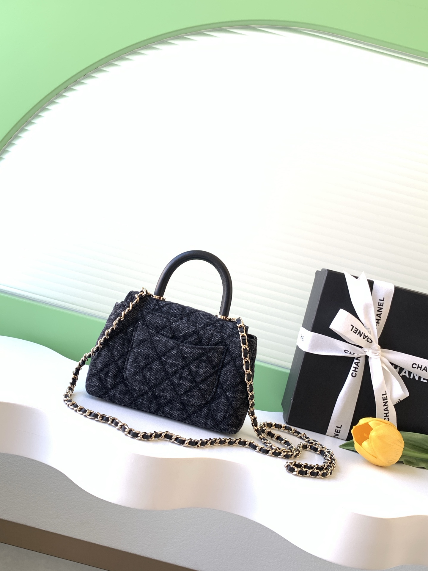 [Chanel] 샤넬 26P 코코 핸들(Coco Handle) - 블랙 데님 미니 (AS4244) 가방