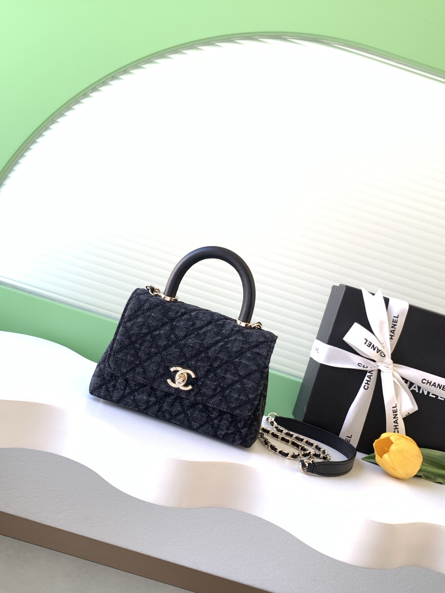 [Chanel] 샤넬 26P 코코 핸들(Coco Handle) - 블랙 데님 스몰 (AS2215) 가방