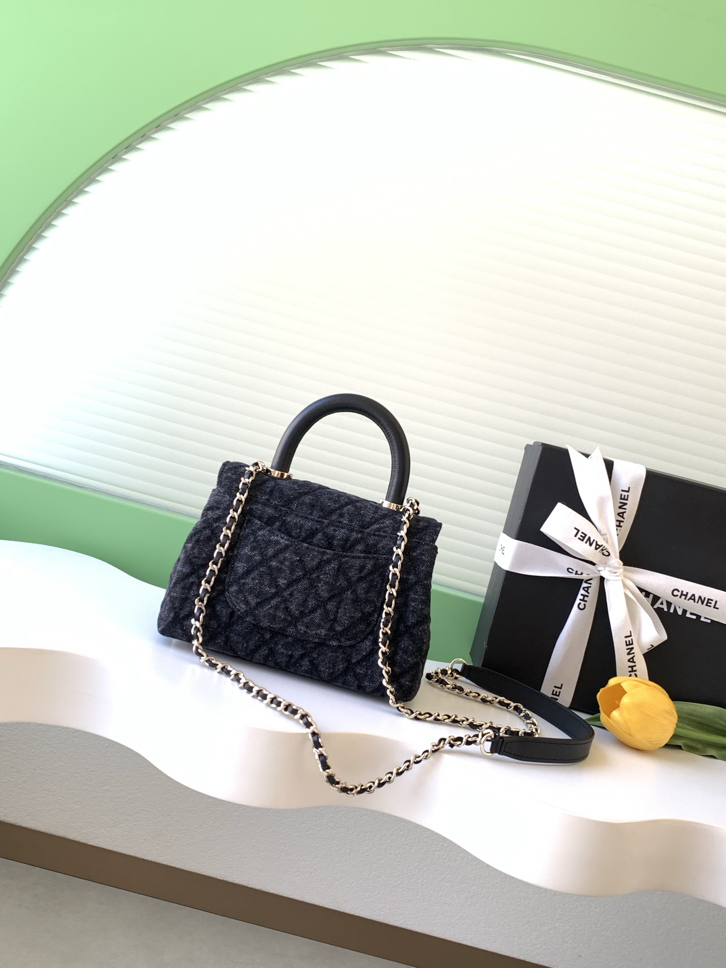 [Chanel] 샤넬 26P 코코 핸들(Coco Handle) - 블랙 데님 스몰 (AS2215) 가방