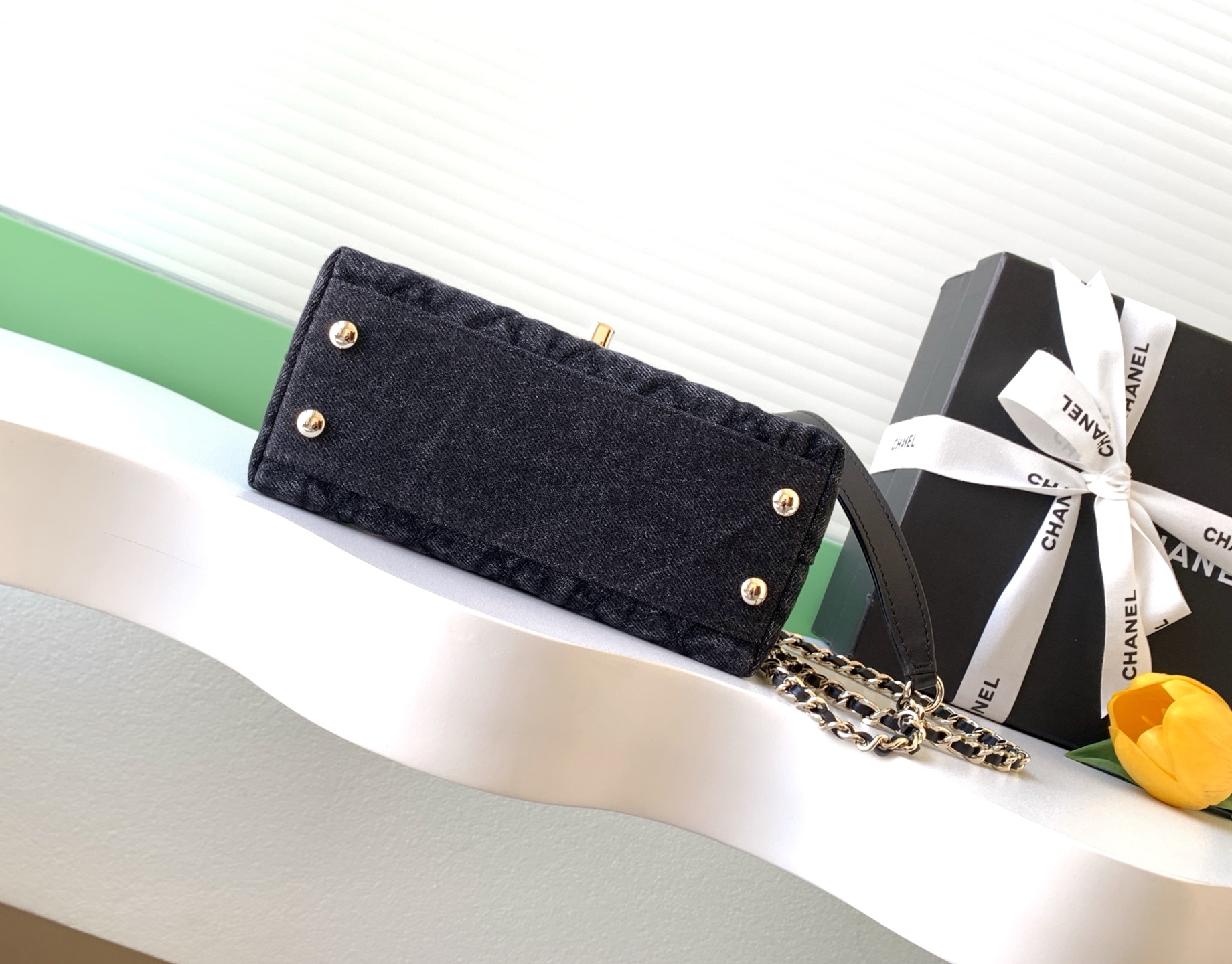 [Chanel] 샤넬 26P 코코 핸들(Coco Handle) - 블랙 데님 스몰 (AS2215) 가방