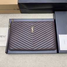 [YSL] 생로랑 클래식 퀼팅 클러치백 - 라지 (커피 램스킨/골드) 가방