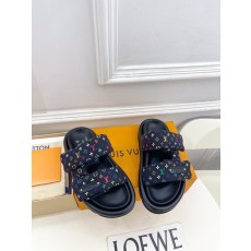 루이비통(LV) 패딩 다운 슬리퍼 신발