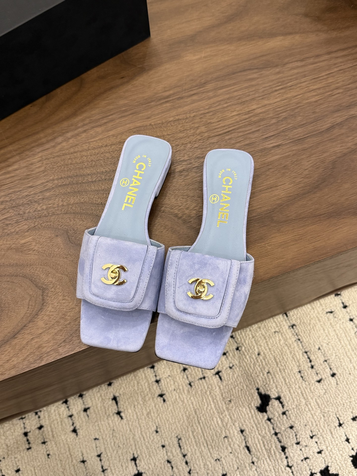 샤넬(CHANEL) 스퀘어토 슬리퍼 신발