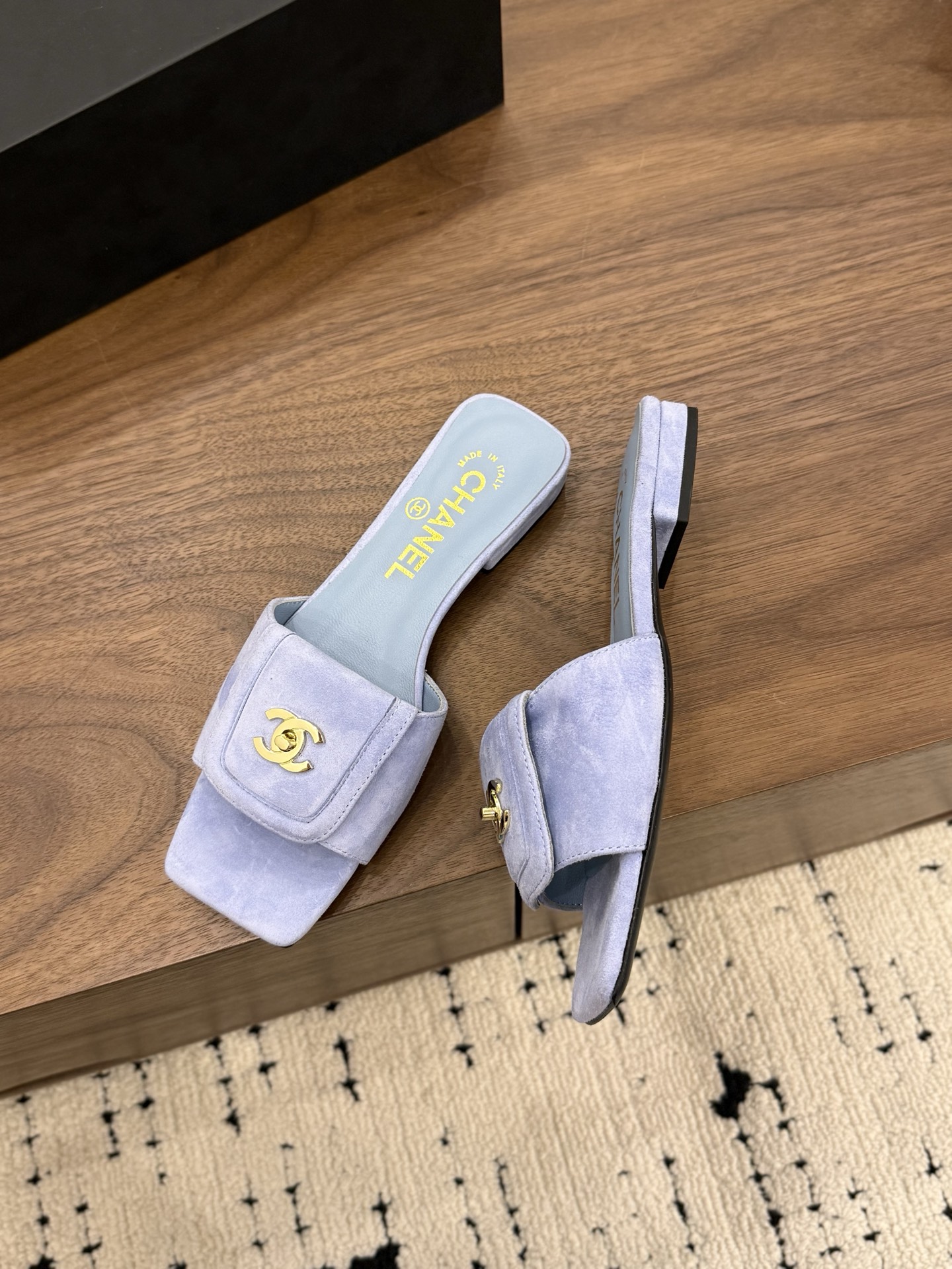 샤넬(CHANEL) 스퀘어토 슬리퍼 신발