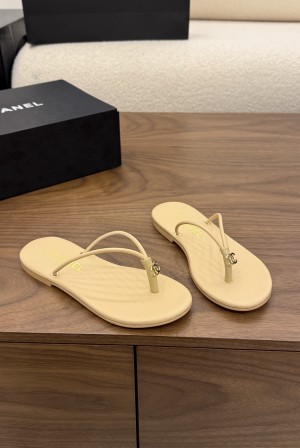 샤넬(CHANEL) 쪼리 플랫 슬리퍼 신발