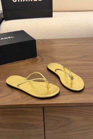 샤넬(CHANEL) 쪼리 플랫 슬리퍼 신발